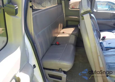 1997 Ford F150 из США, поврежденный, VIN 1FTDX1766VNA23872